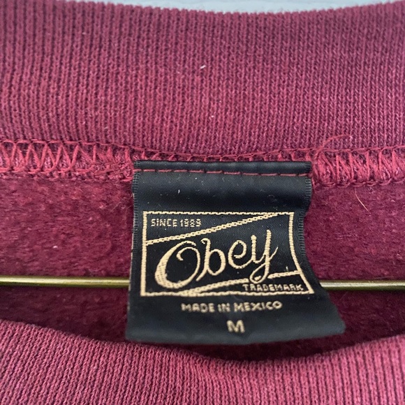 Obey sweatshirt - Picture 2 of 2